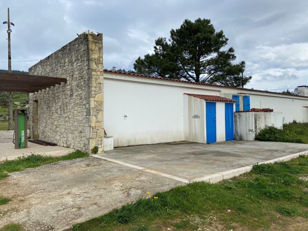 Área de Serviço de Autocaravanas da Bezerra - Serro Ventoso